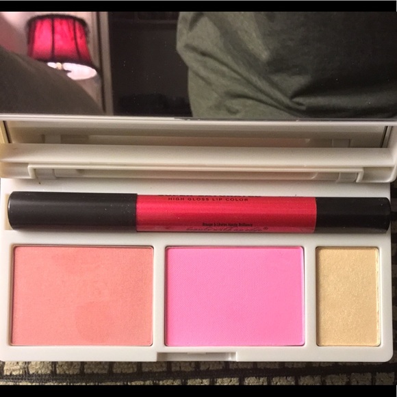 NIB Urban Decay Anarchy Face Case - Picture 3 of 7